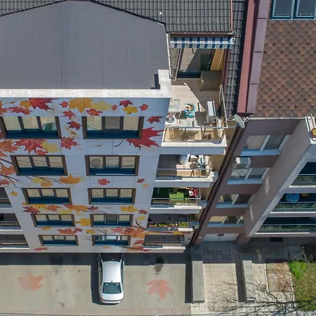 Colorful Studio With Balcony - Free Parking 아파트 소피아