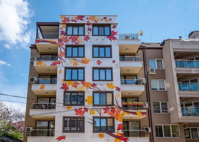 Colorful Studio With Balcony - Free Parking Daire