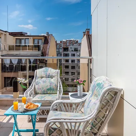 Colorful Studio With Balcony - Free Parking Sófia